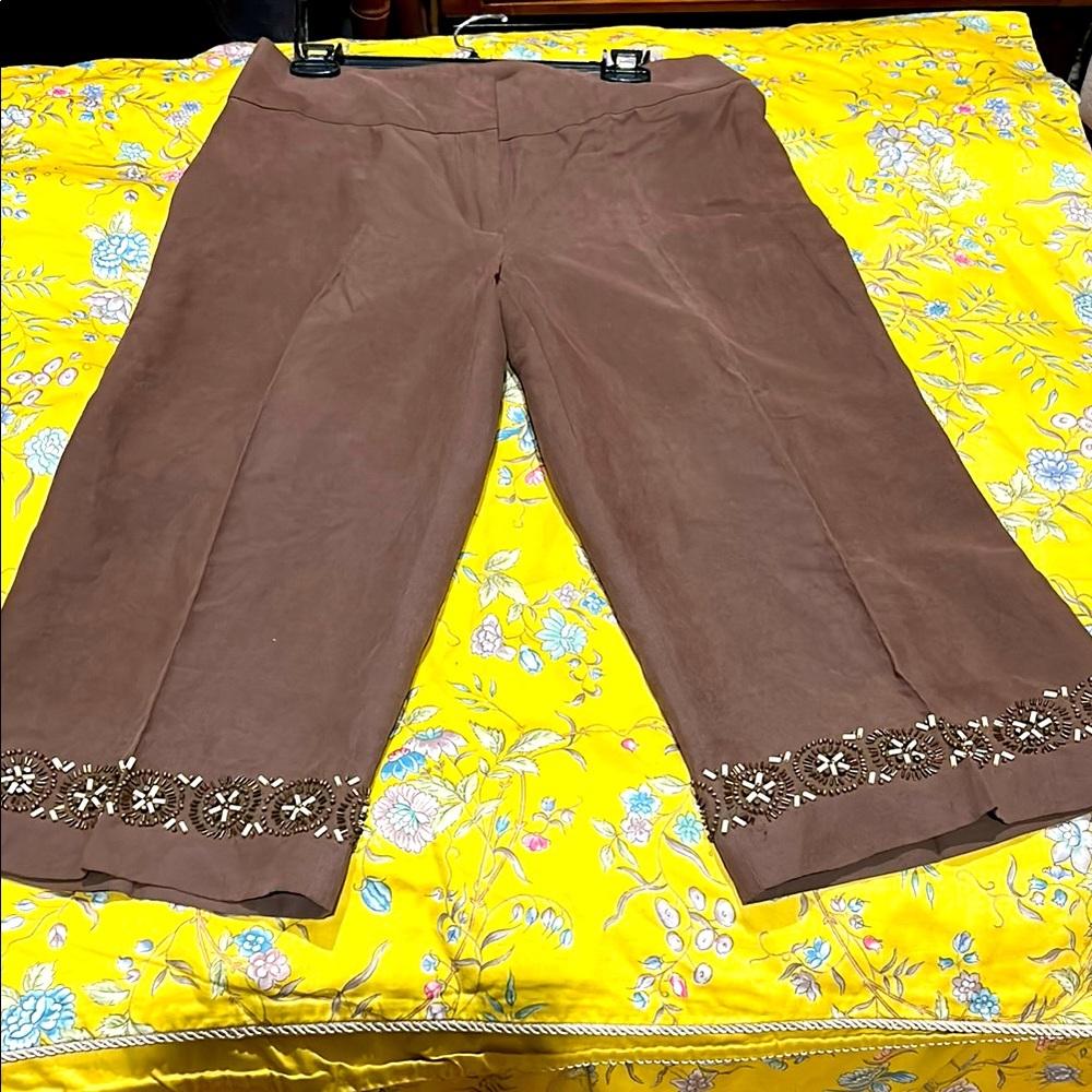 Brown Cropped Capri Pants with Embellished Hem